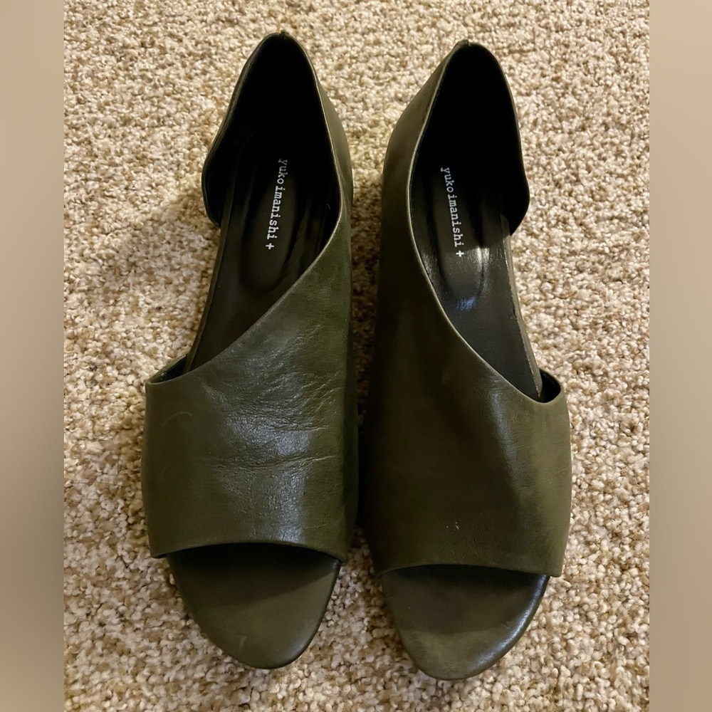 Yuko Imanishi leather peep toe Olive Green Women's Flats
